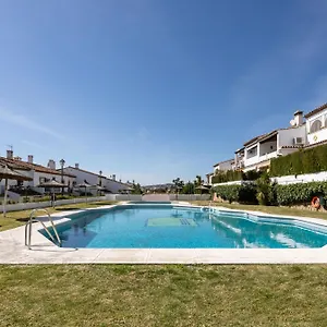 https://maravillosa-casa-a-5-minutos-de-puerto-banus.1costadelsol.com